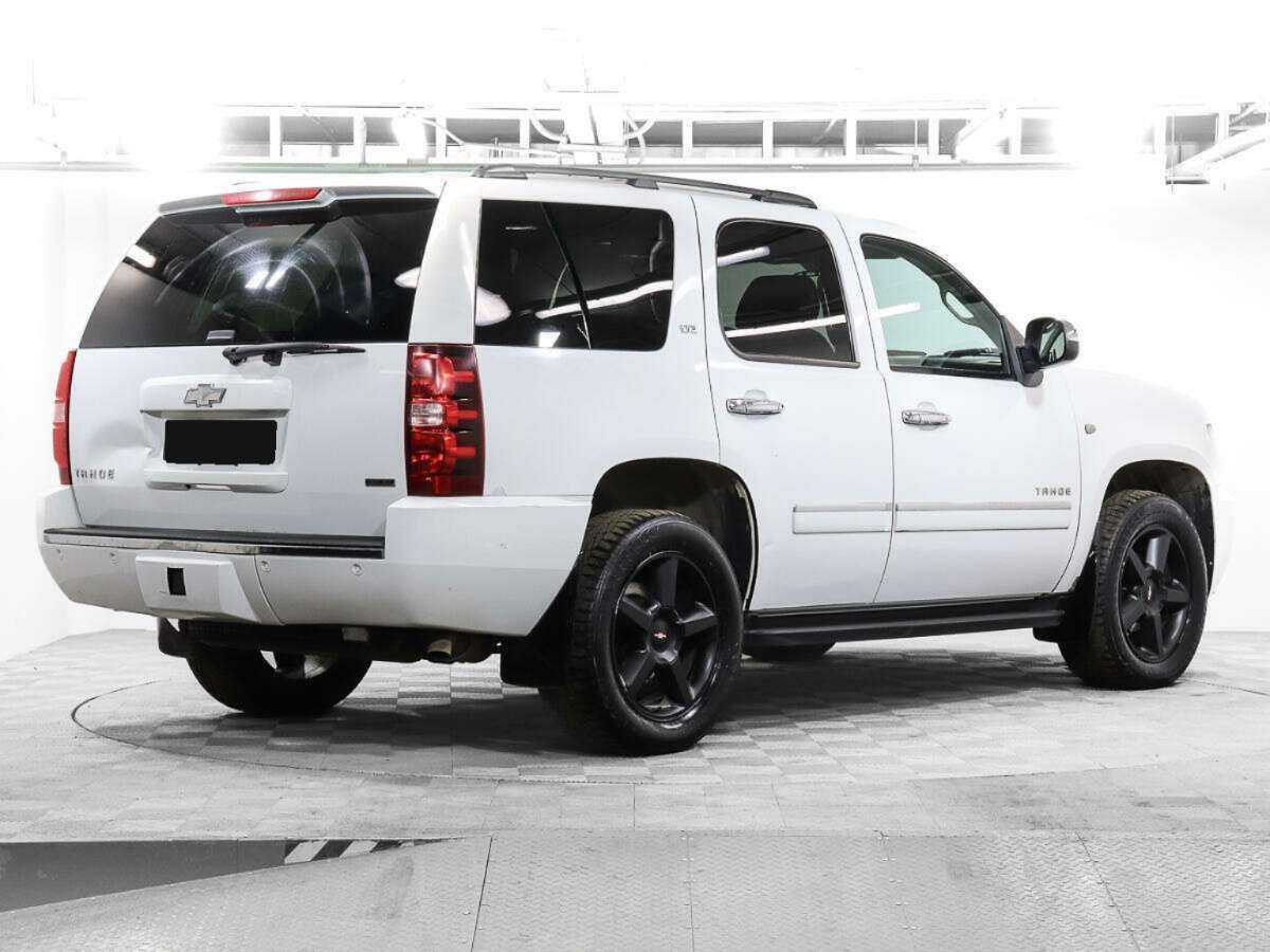Купить Chevrolet Tahoe 6AT, 2011, 237 394 км, фото №5