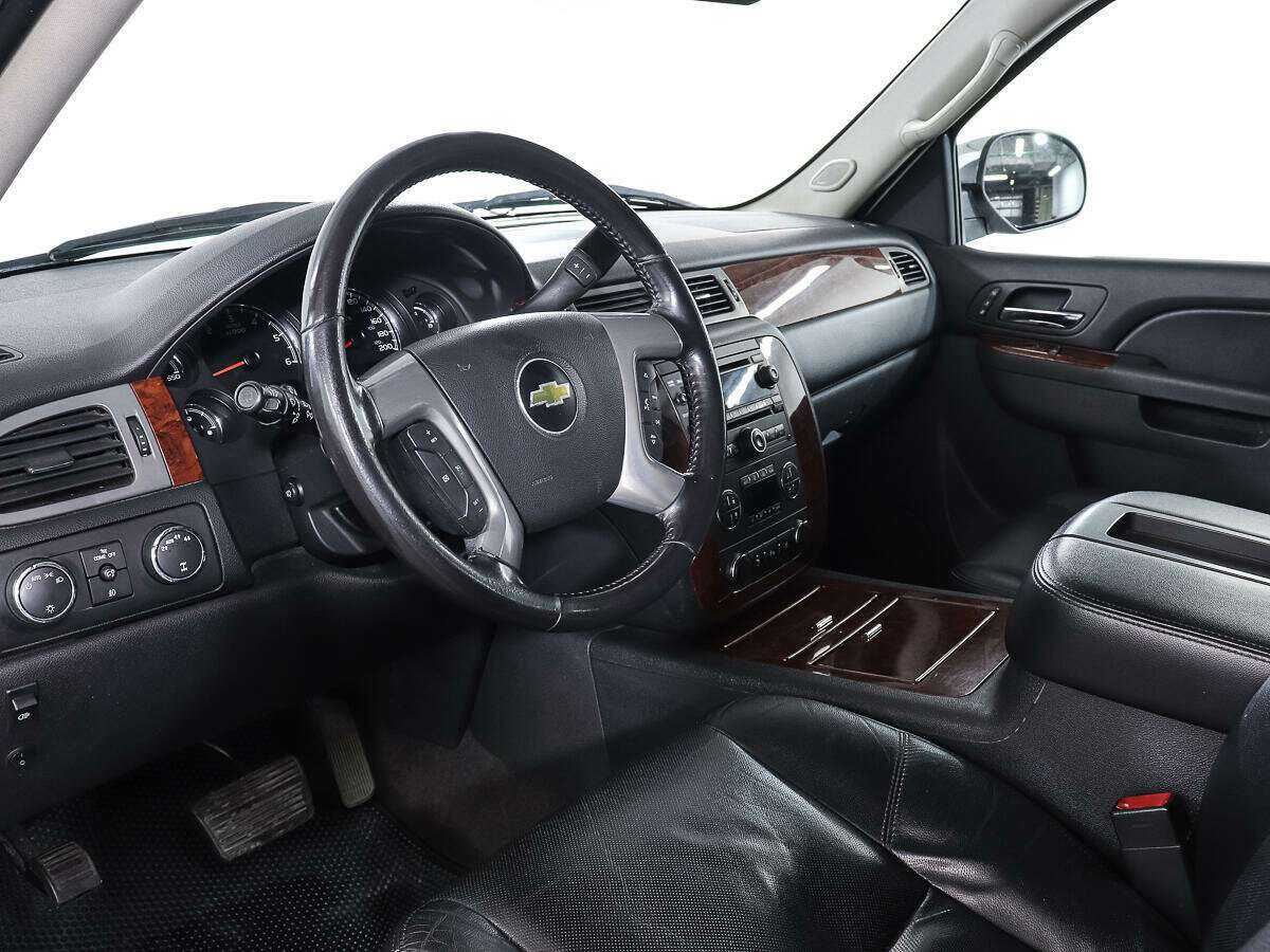 Купить Chevrolet Tahoe 6AT, 2011, 237 394 км, фото №12