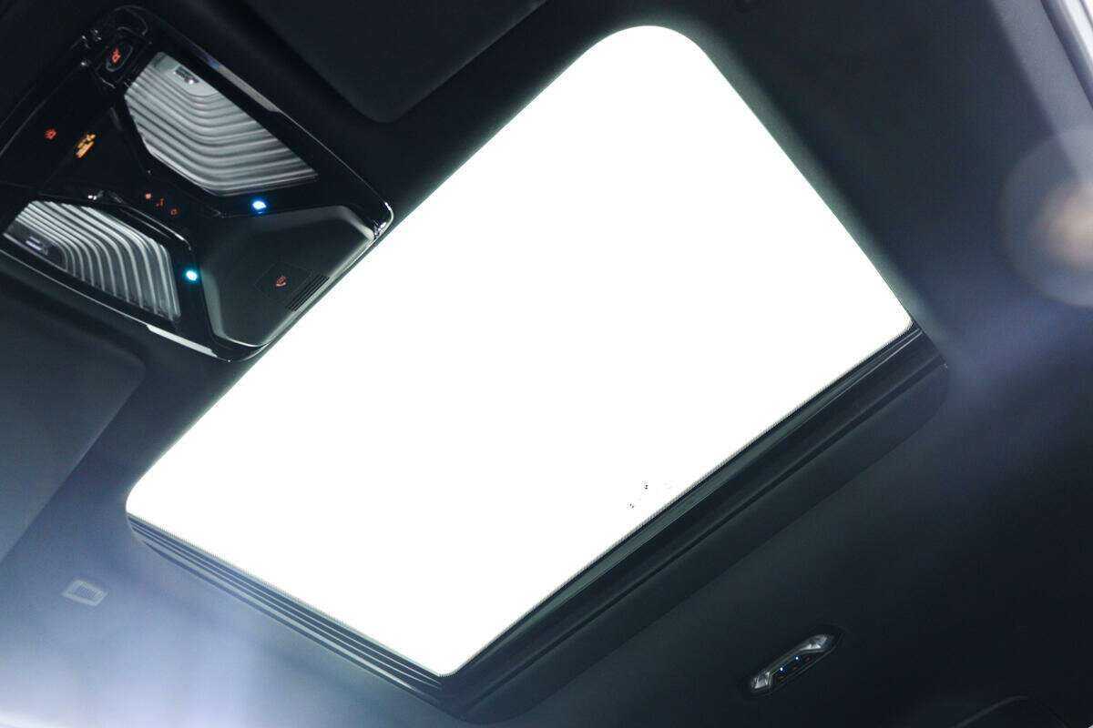 Купить BMW 2 серии 230i, 2023, 9 528 км, фото №14