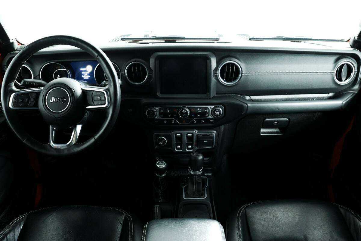 Купить Jeep Wrangler, 2018, 66 350 км, фото №10