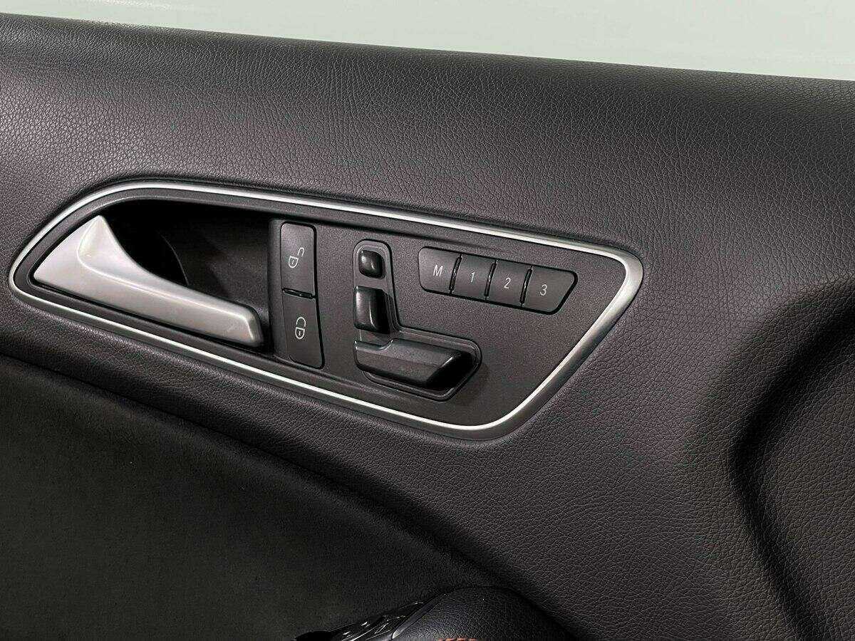 Купить Mercedes-Benz GLA 250, 2014, 150 000 км, фото №13