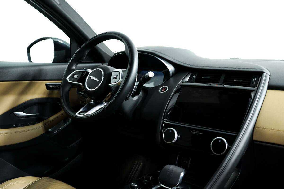 Купить Jaguar E-Pace, 2022, 55 958 км, фото №9