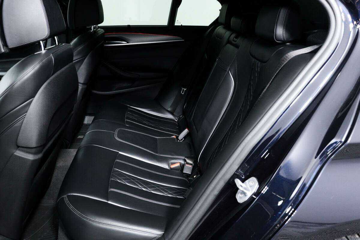 Купить BMW 5 серии 520d xDrive, 2019, 59 515 км, фото №12