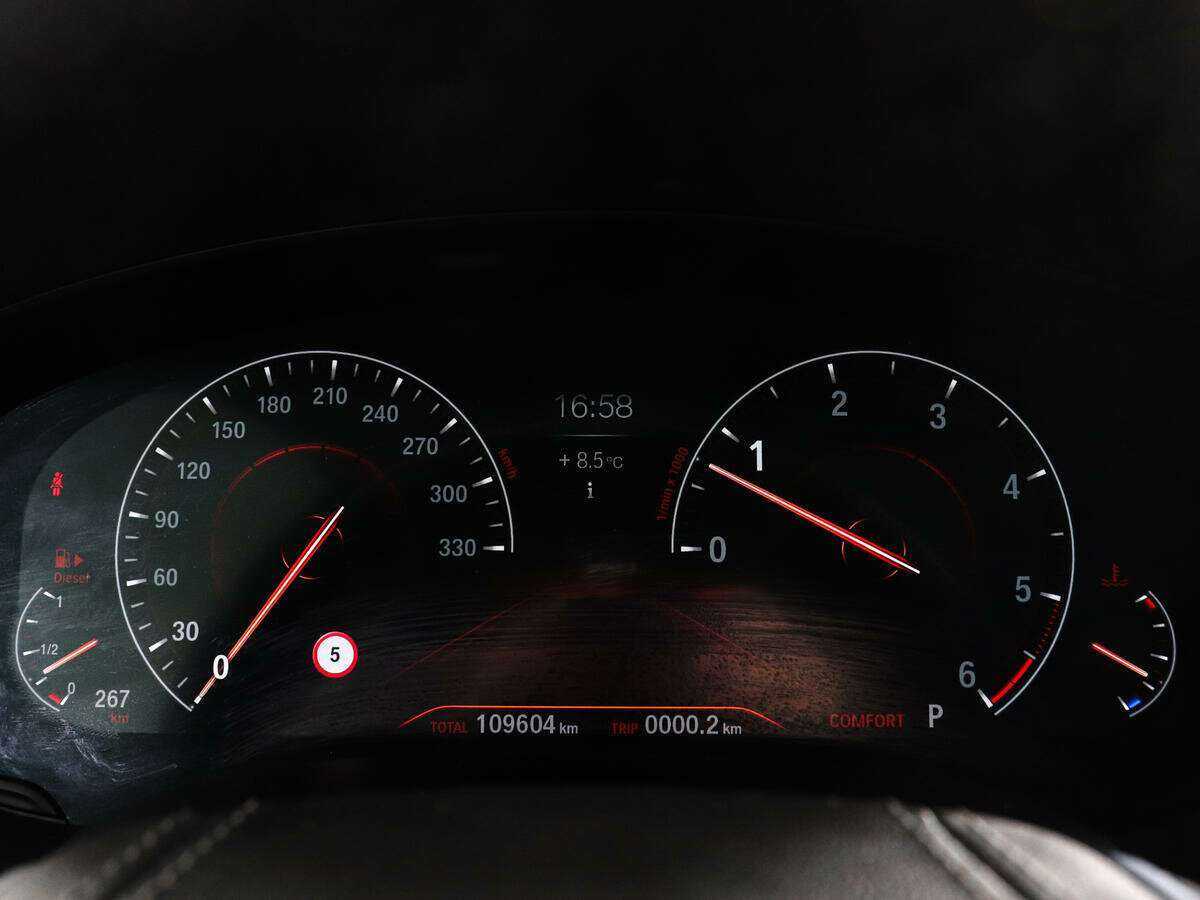 Купить BMW 5 серии 530d xDrive, 2019, 109 602 км, фото №8