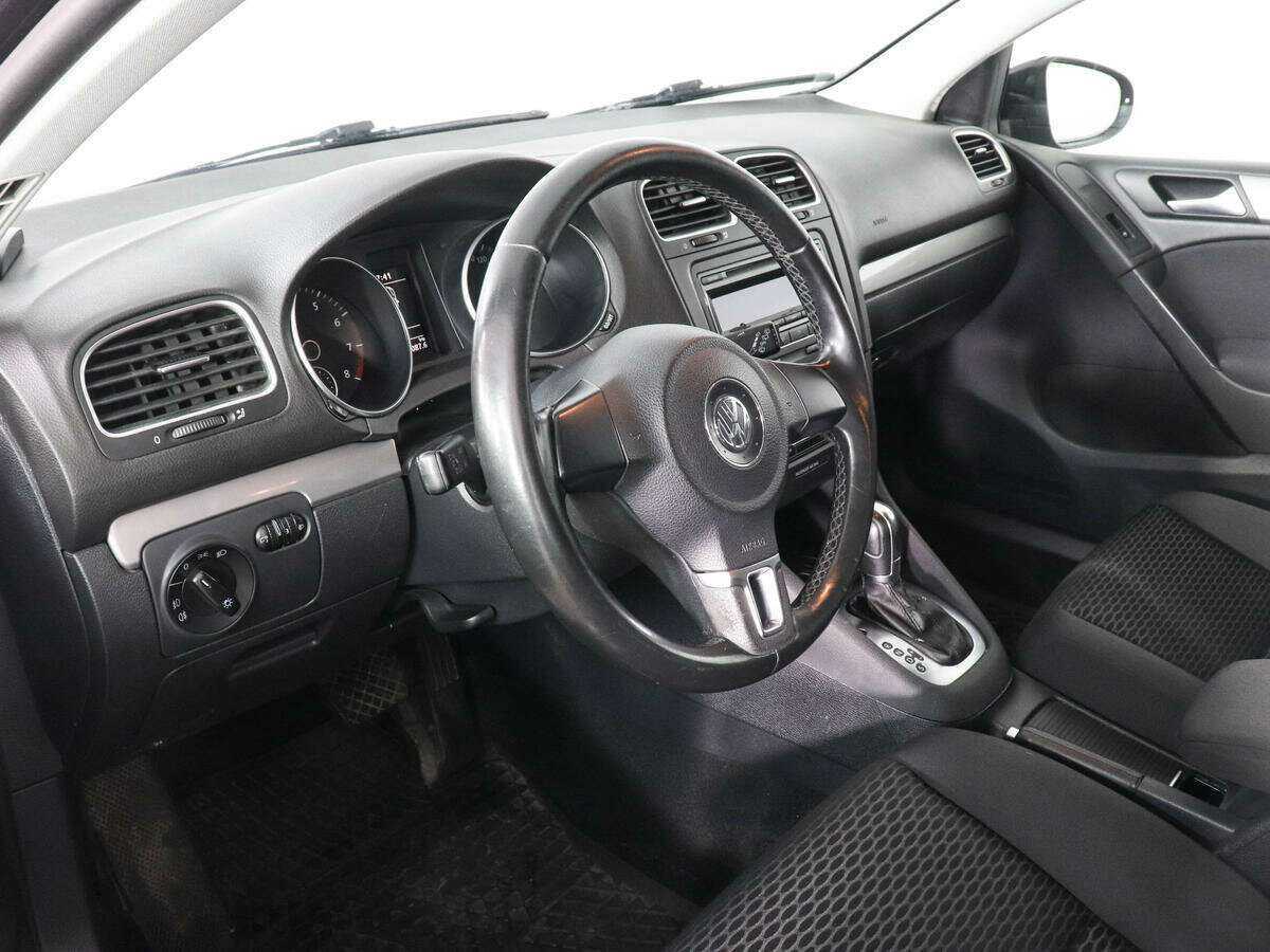 Купить Volkswagen Golf, 2012, 221 900 км, фото №5
