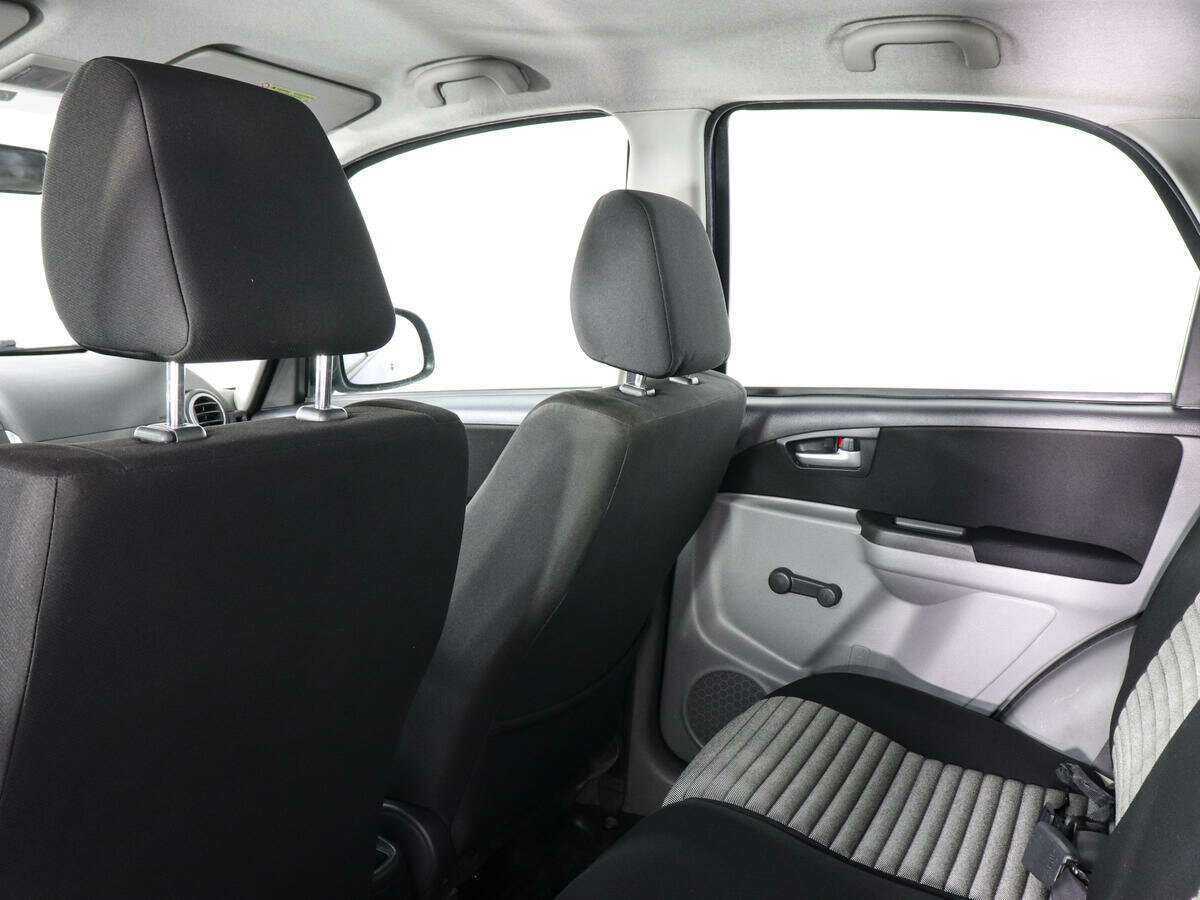 Купить Suzuki SX4, 2011, 181 281 км, фото №12