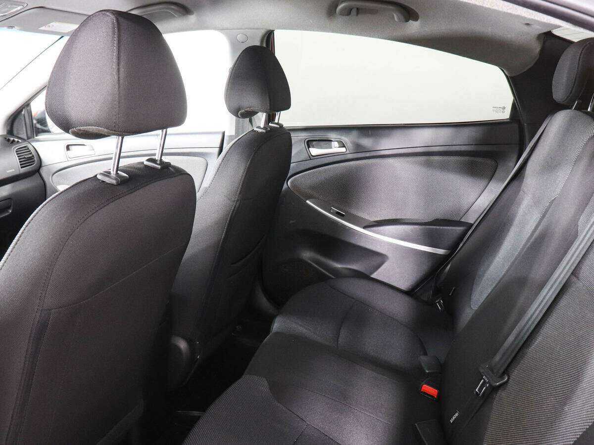 Купить Hyundai Solaris, 2011, 198 500 км, фото №8