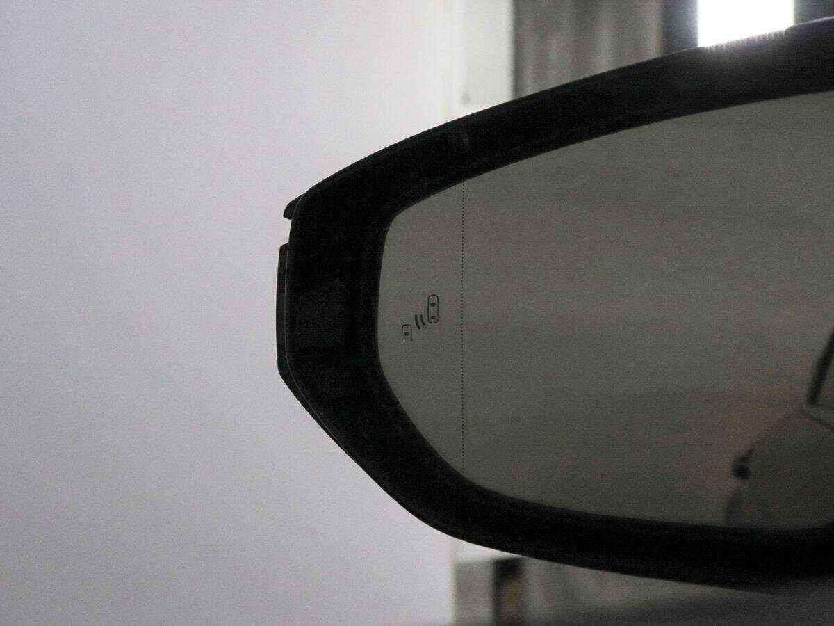 Купить Lexus ES 250, 2019, 71 650 км, фото №15