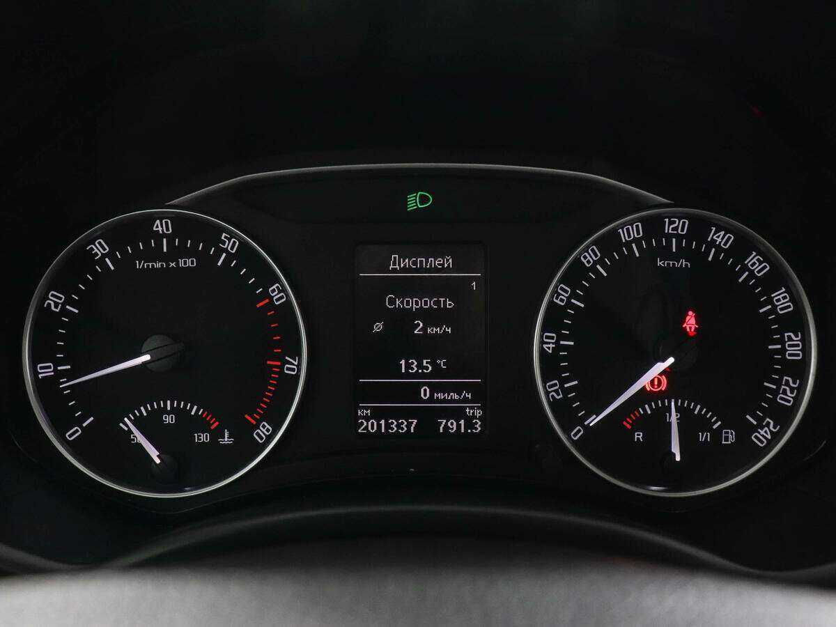 Купить Skoda Octavia, 2011, 201 335 км, фото №10