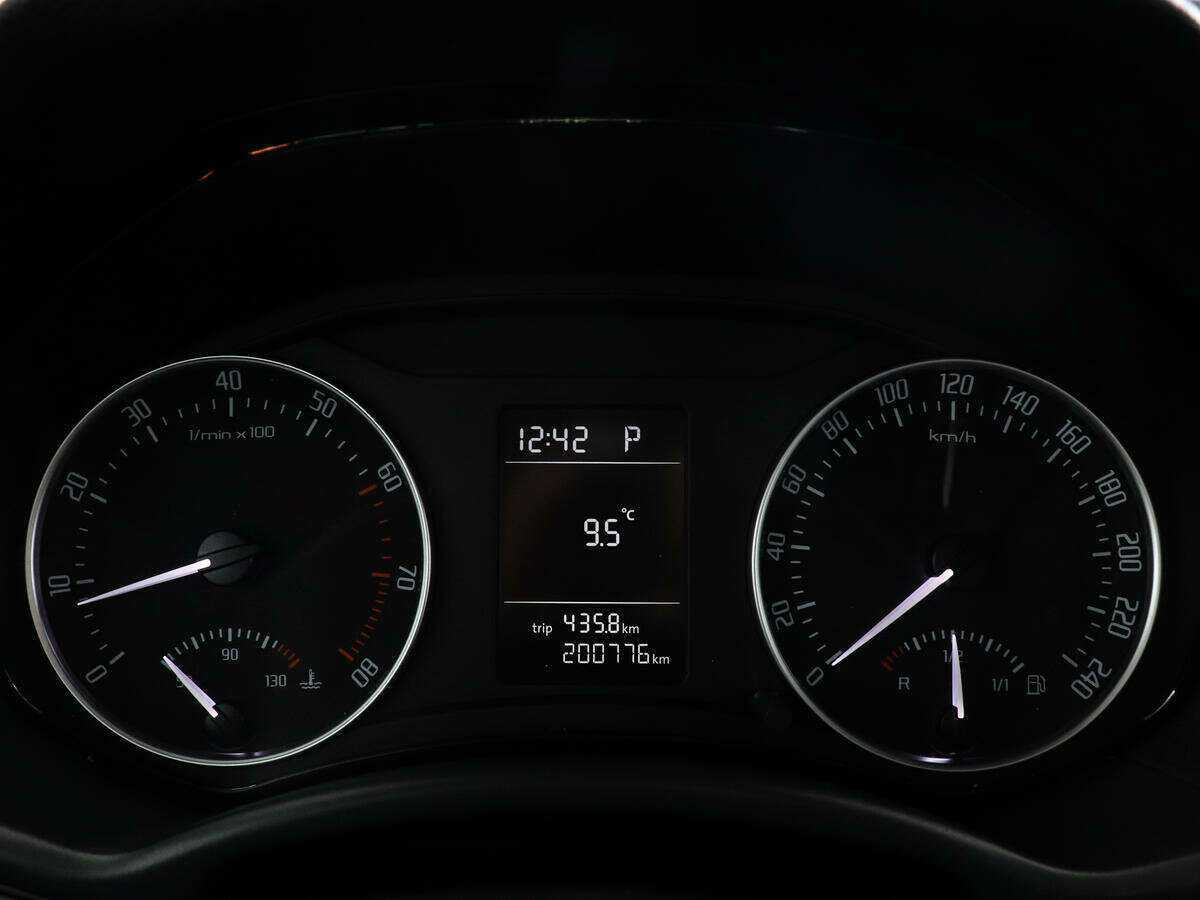 Купить Skoda Octavia DSG7, 2011, 200 621 км, фото №10