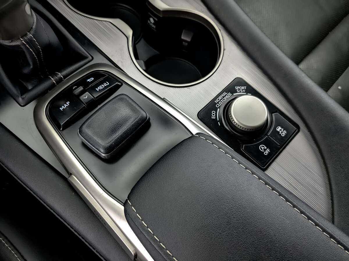 Купить Lexus RX 200t, 2017, 173 504 км, фото №23