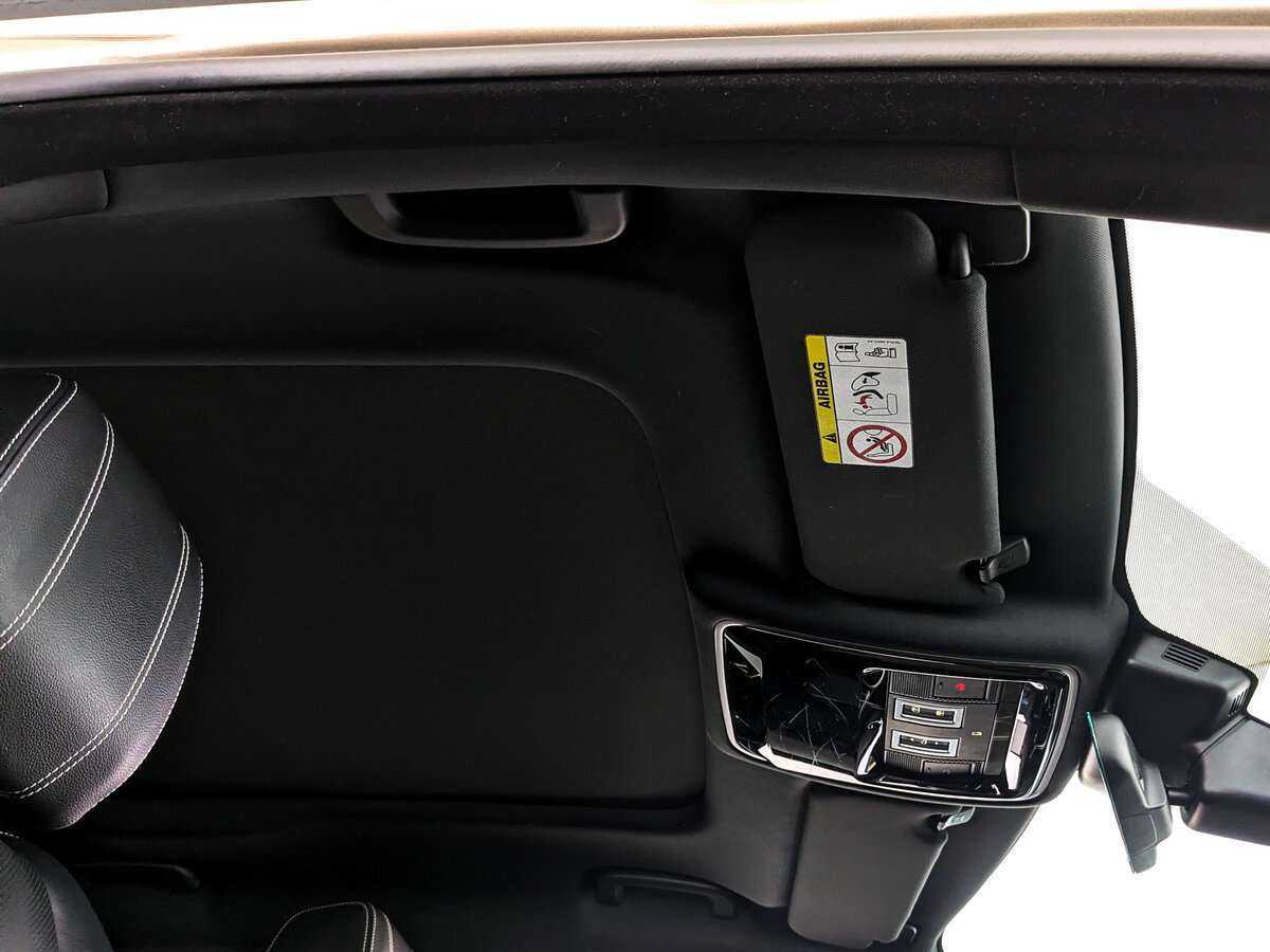 Купить Land Rover Range Rover Velar, 2019, 95 454 км, фото №18