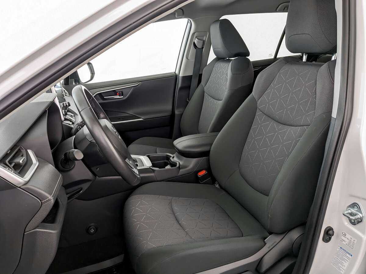 Купить Toyota RAV4, 2020, 17 322 км, фото №16