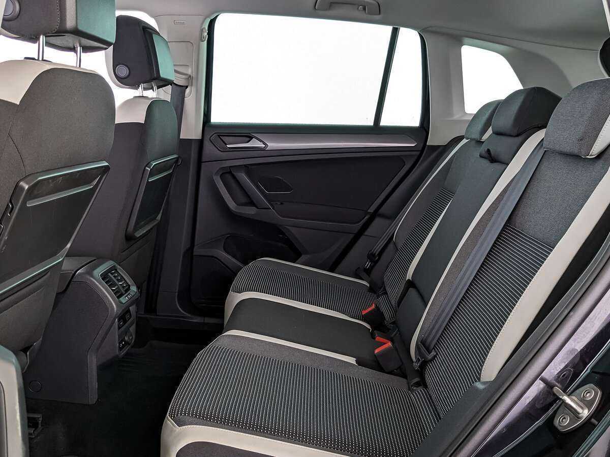 Купить Volkswagen Tiguan, 2019, 139 692 км, фото №17