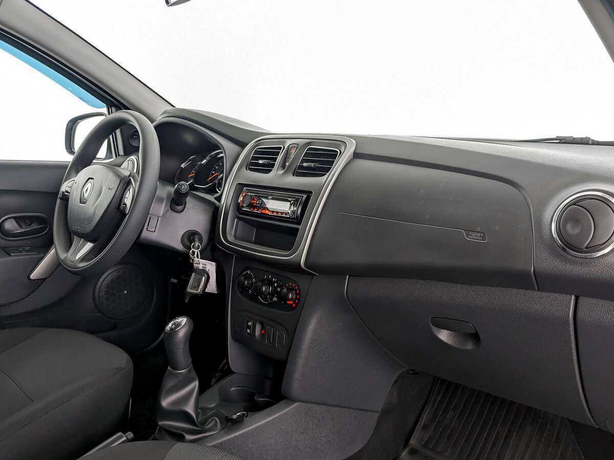 Купить Renault Sandero, 2016, 81 352 км, фото №9