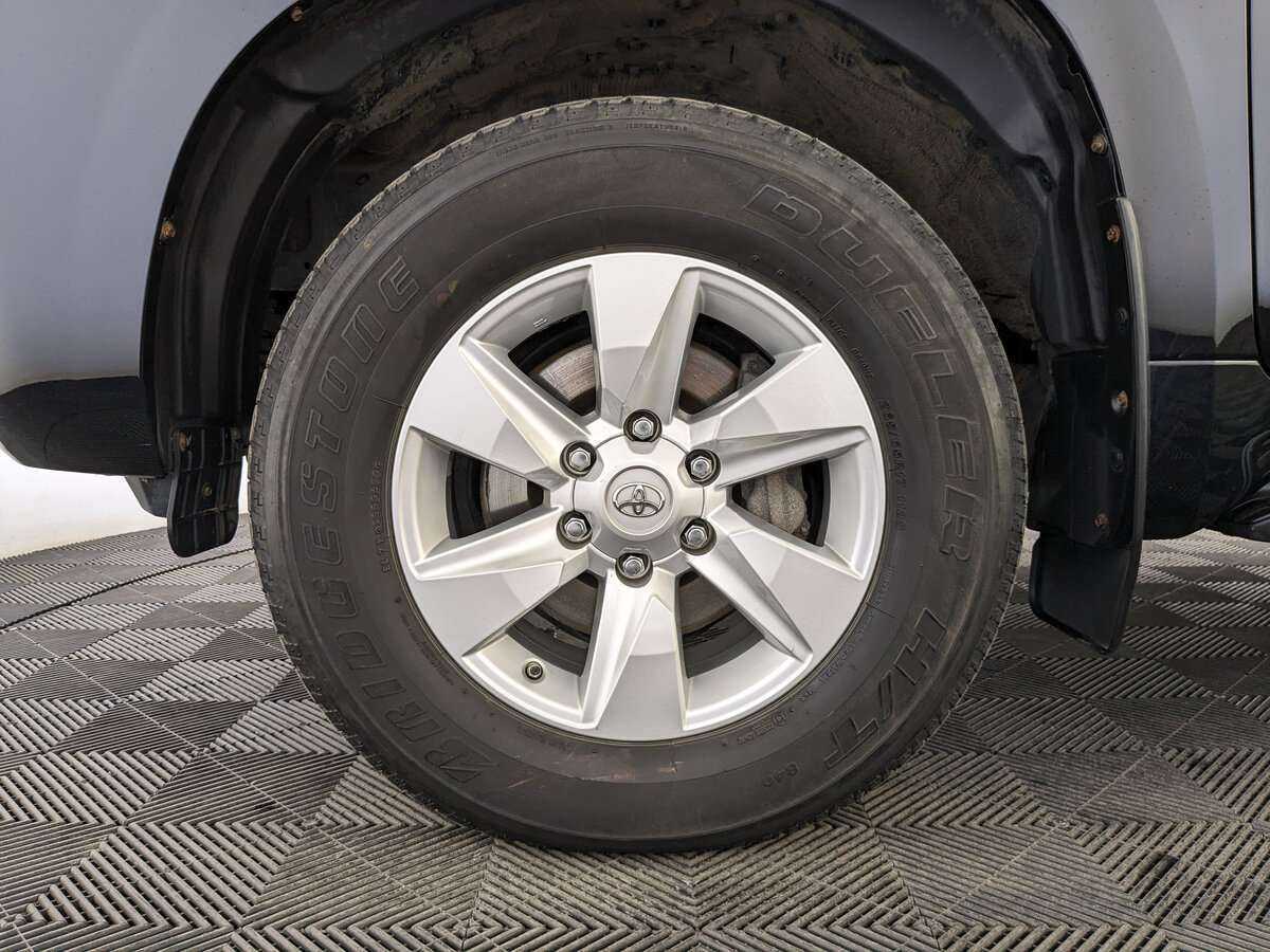 Купить Toyota Land Cruiser Prado, 2020, 58 734 км, фото №9