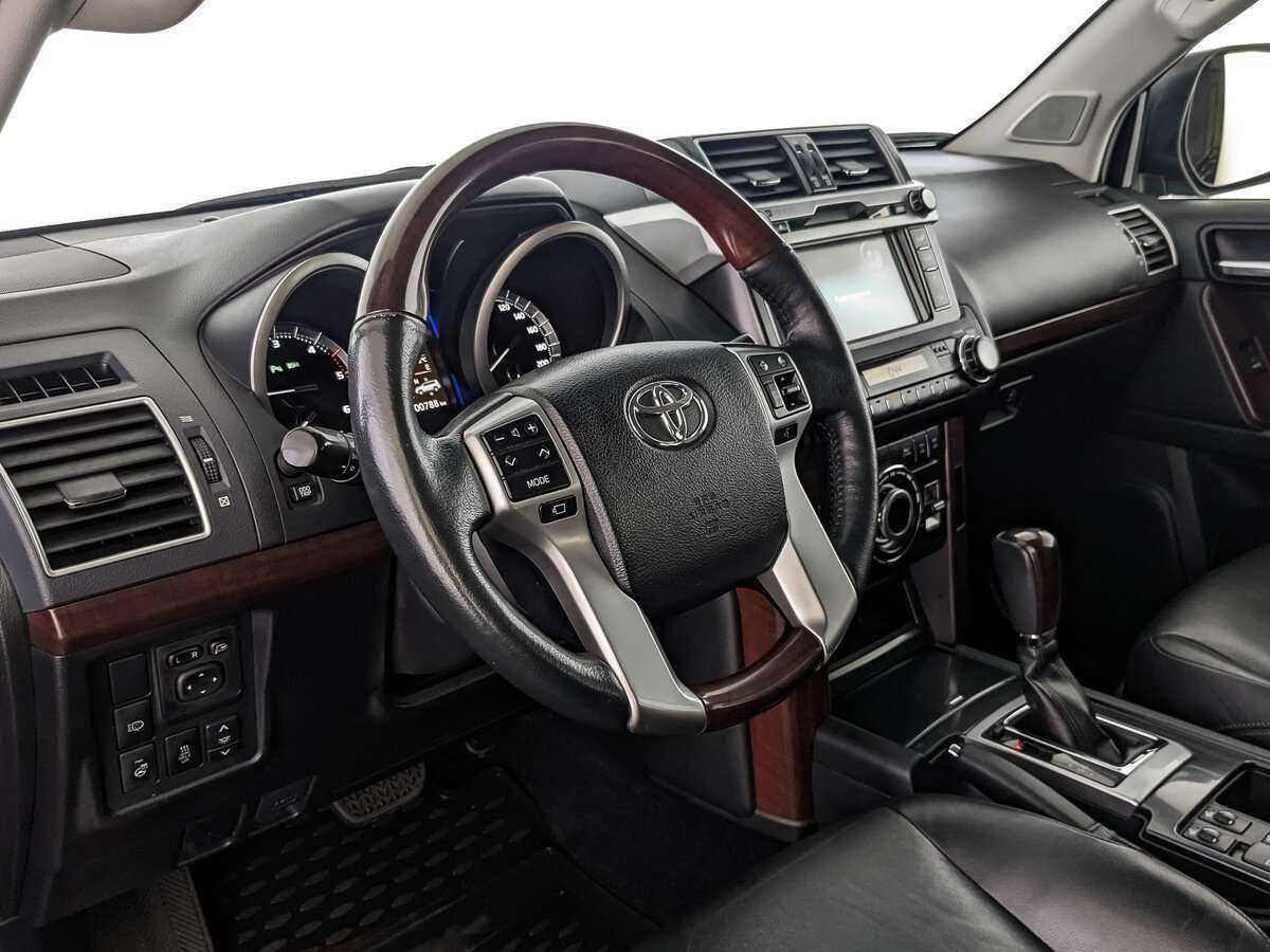 Купить Toyota Land Cruiser Prado, 2016, 100 787 км, фото №10
