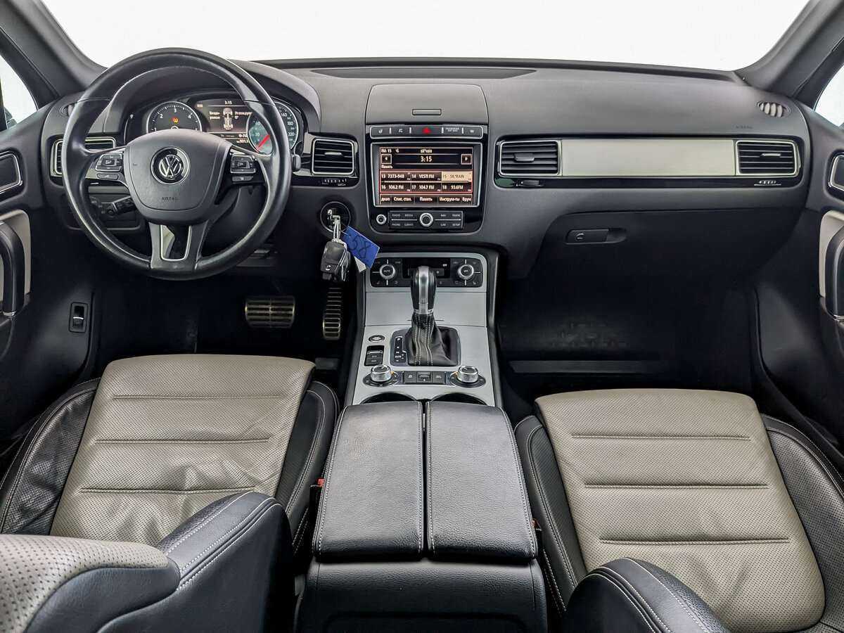 Купить Volkswagen Touareg, 2017, 77 380 км, фото №12