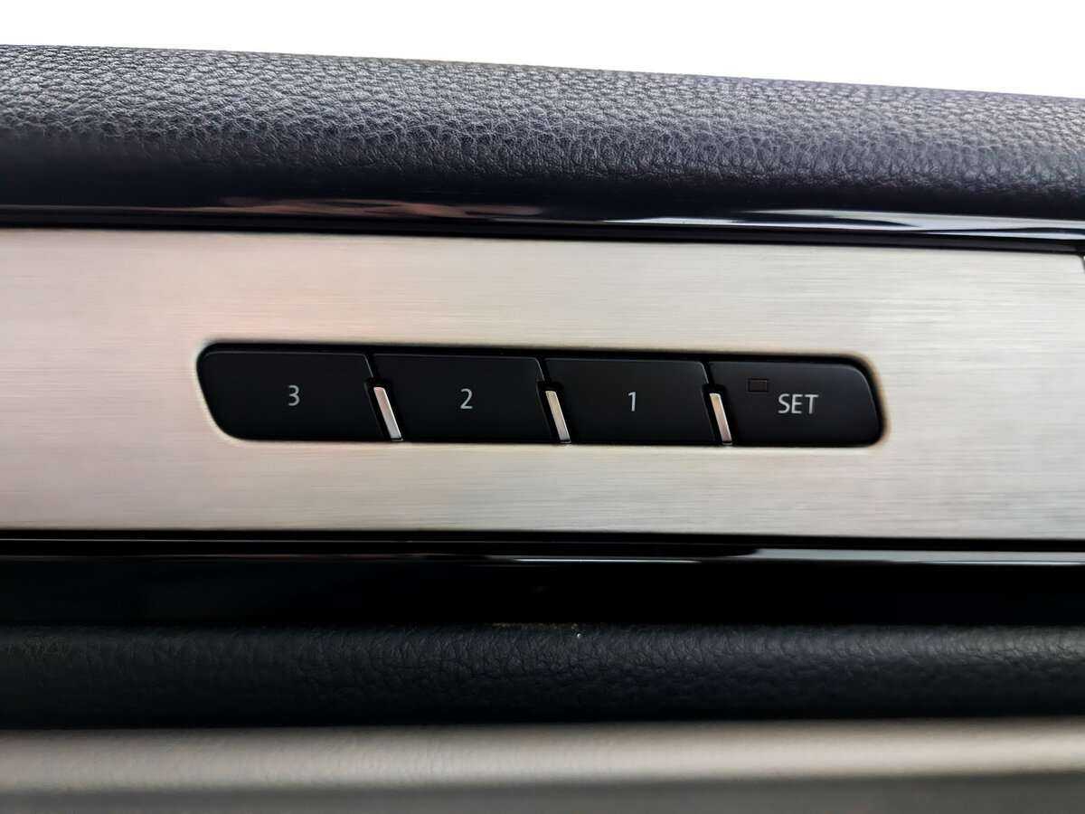 Купить Volkswagen Touareg, 2017, 77 380 км, фото №22