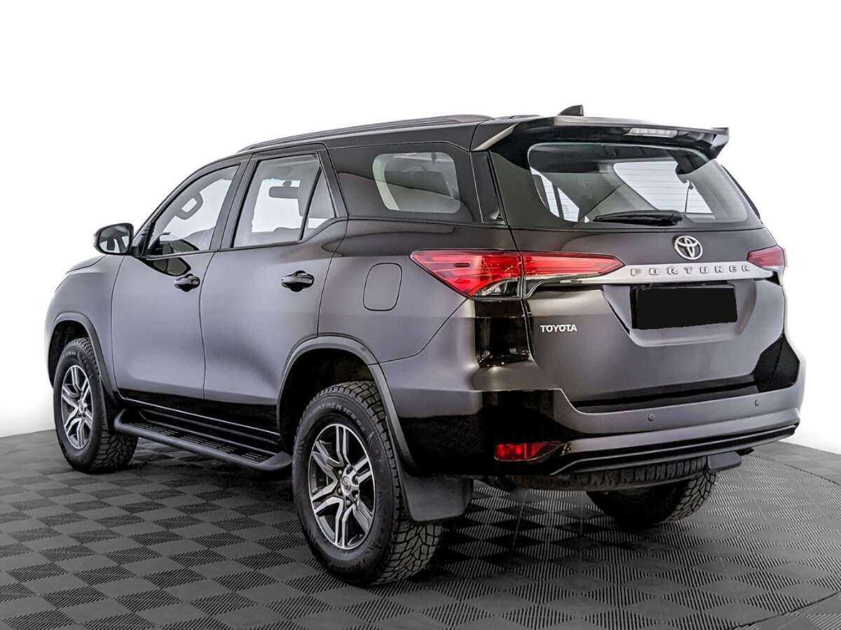 Купить Toyota Fortuner, 2018, 57 388 км, фото №7