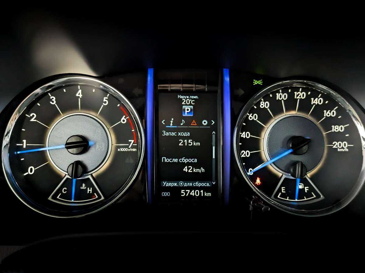 Купить Toyota Fortuner, 2018, 57 388 км, фото №11