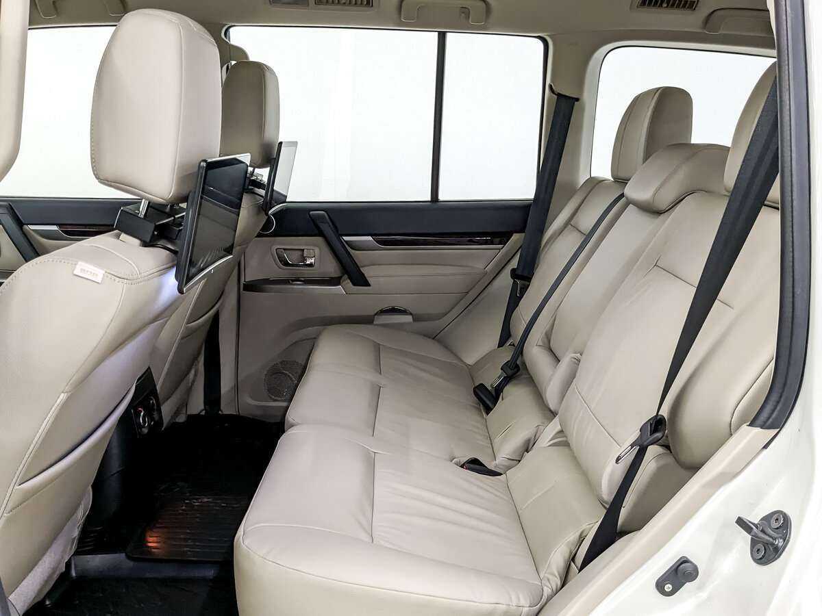 Купить Mitsubishi Pajero, 2019, 12 545 км, фото №10