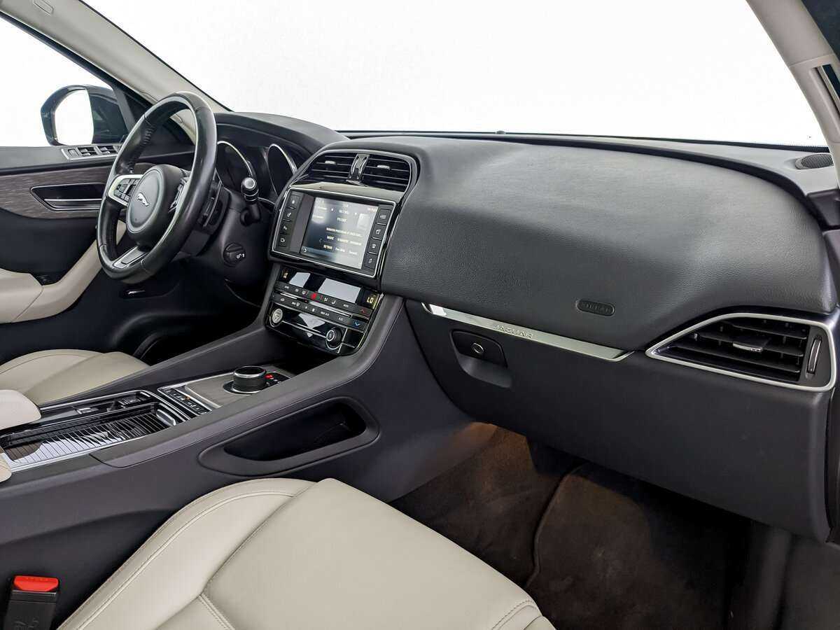 Купить Jaguar F-Pace, 2017, 110 627 км, фото №11