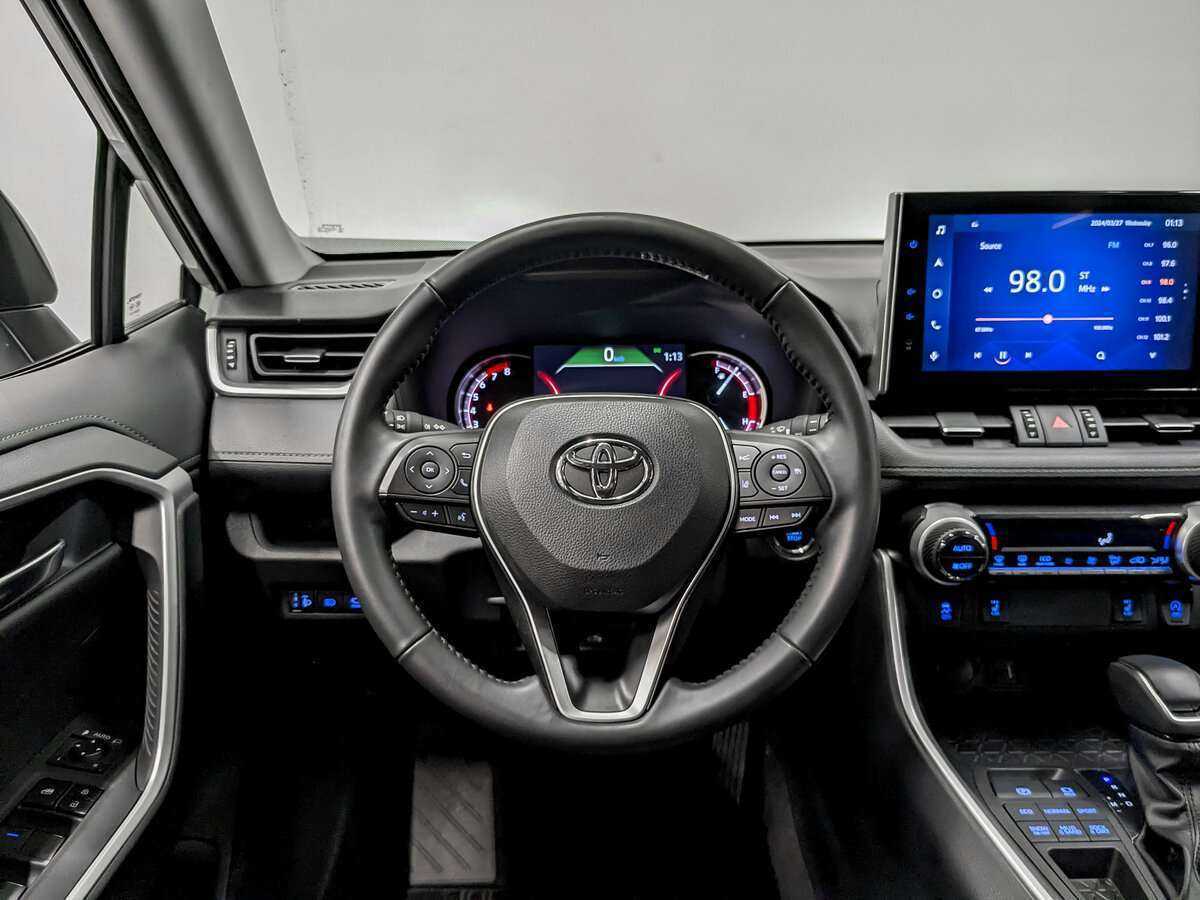 Купить Toyota RAV4, 2022, 13 510 км, фото №17