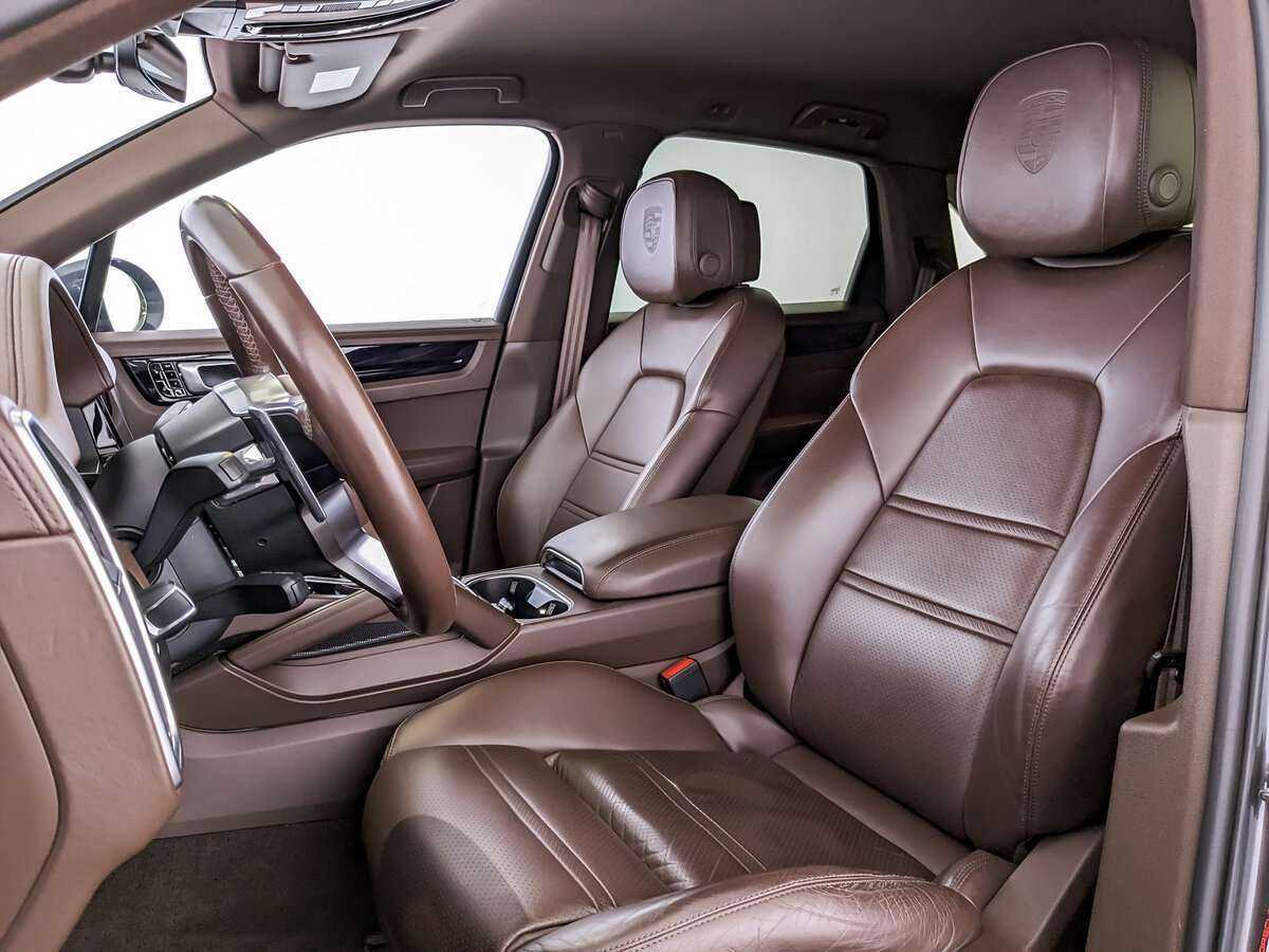 Купить Porsche Cayenne, 2018, 80 936 км, фото №14