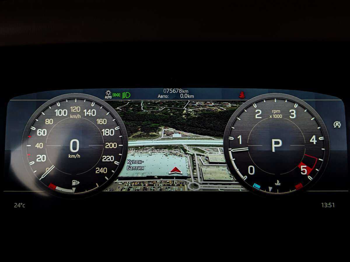 Купить Land Rover Defender 110, 2021, 75 671 км, фото №9