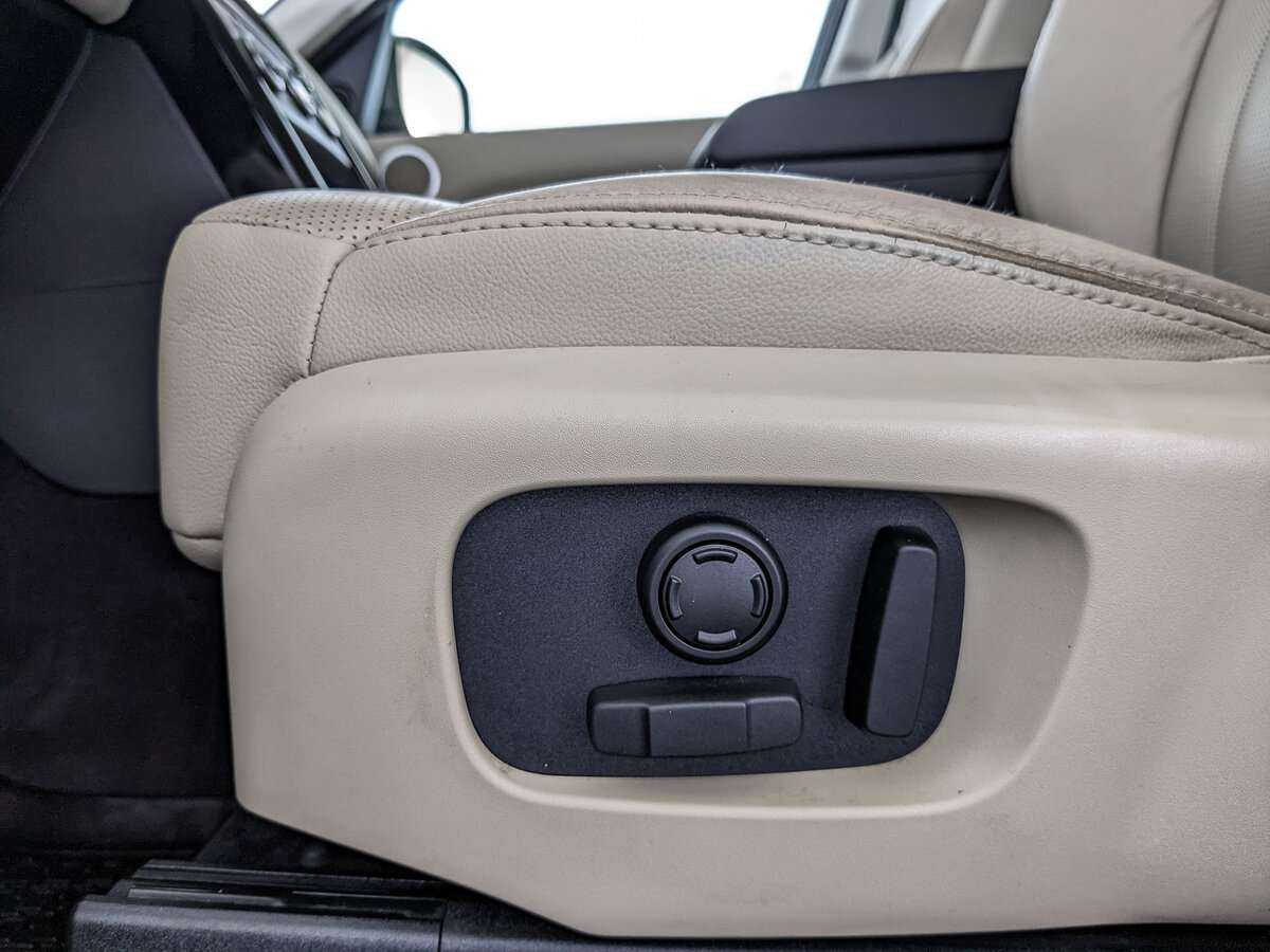 Купить Land Rover Discovery, 2018, 109 000 км, фото №21