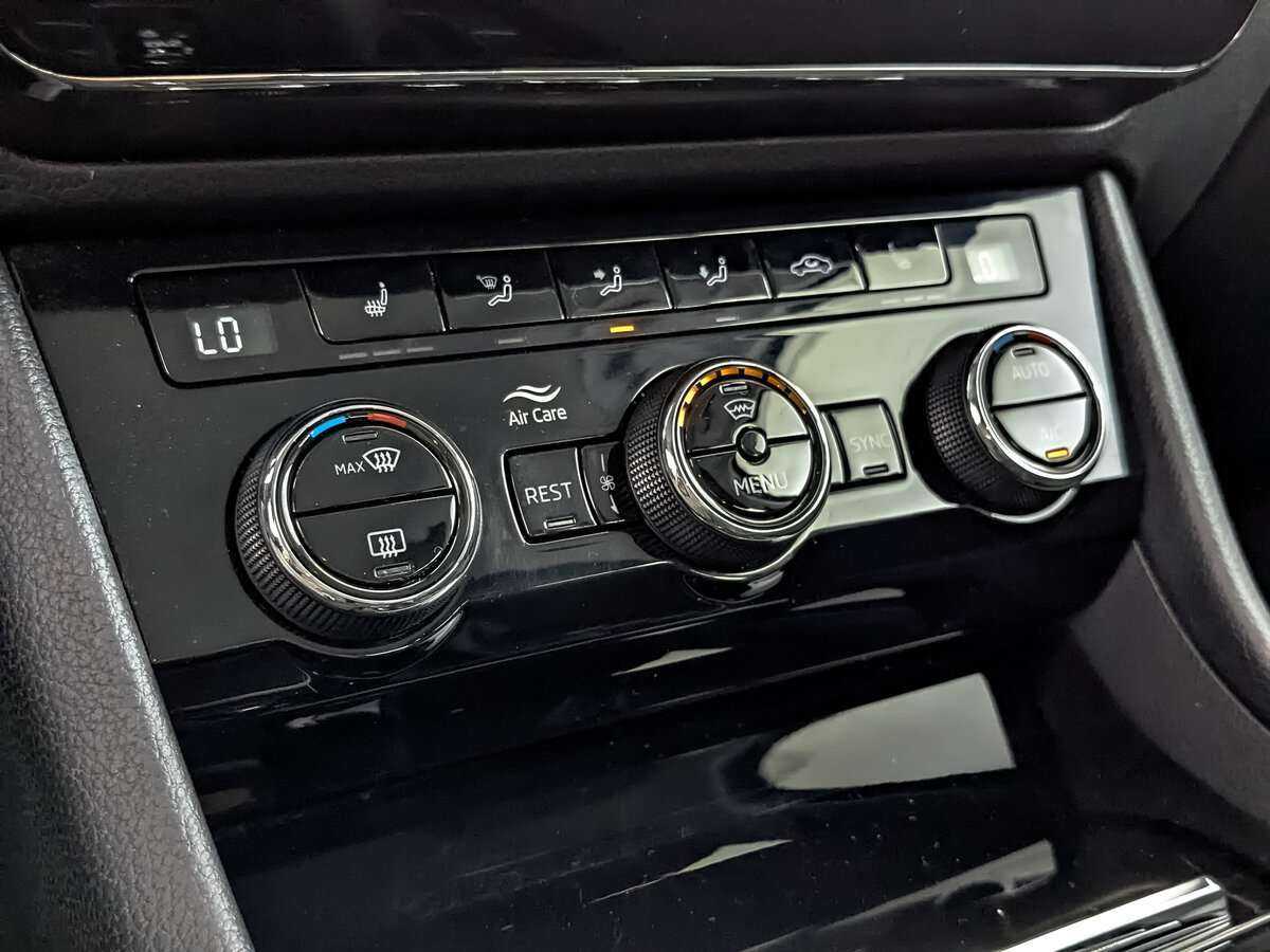 Купить Skoda Superb, 2019, 201 065 км, фото №17