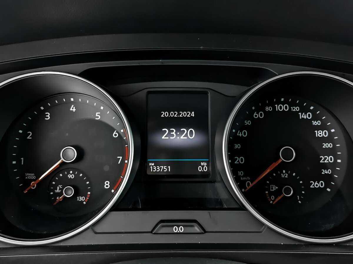 Купить Volkswagen Tiguan, 2018, 133 758 км, фото №12