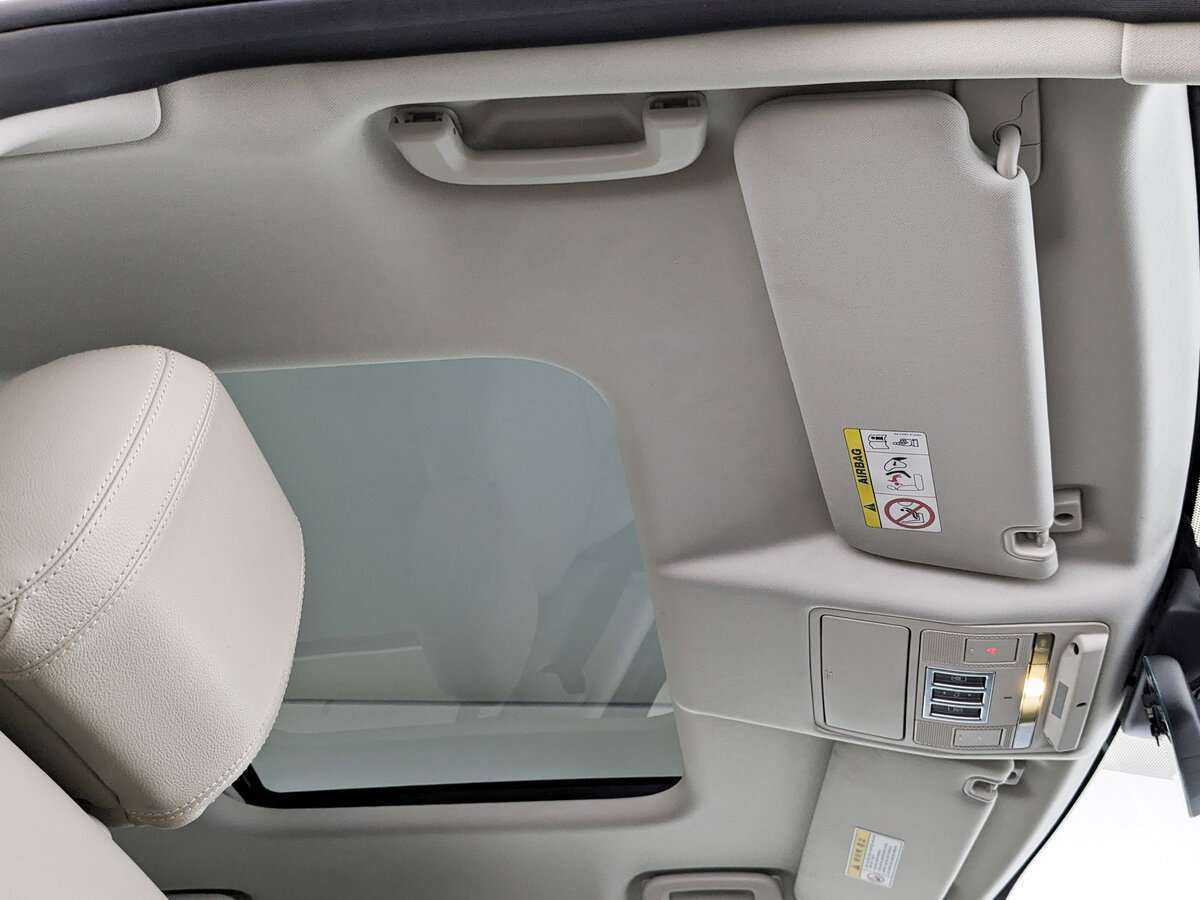 Купить Land Rover Discovery, 2018, 114 610 км, фото №19