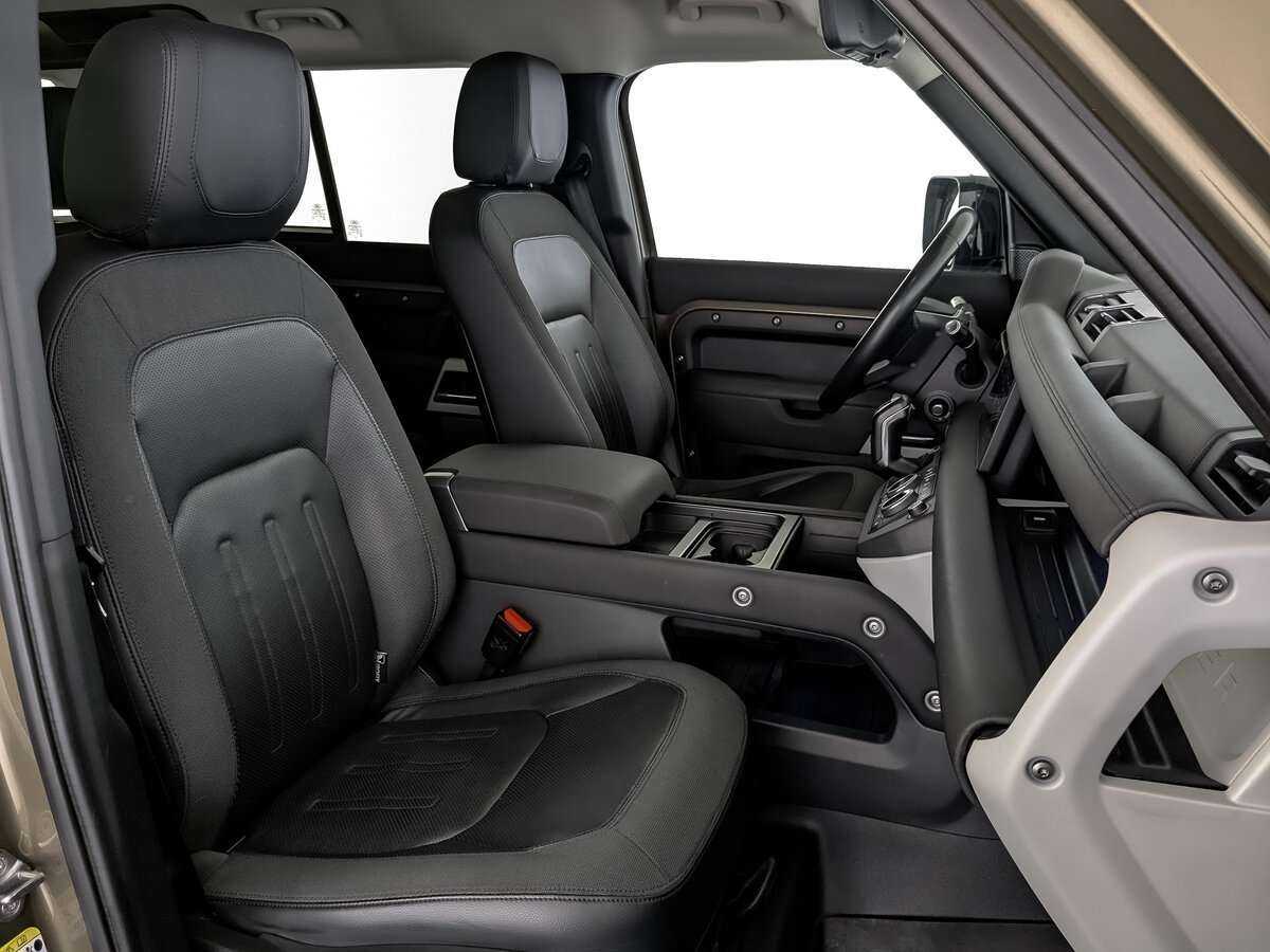 Купить Land Rover Defender 110, 2020, 86 033 км, фото №20