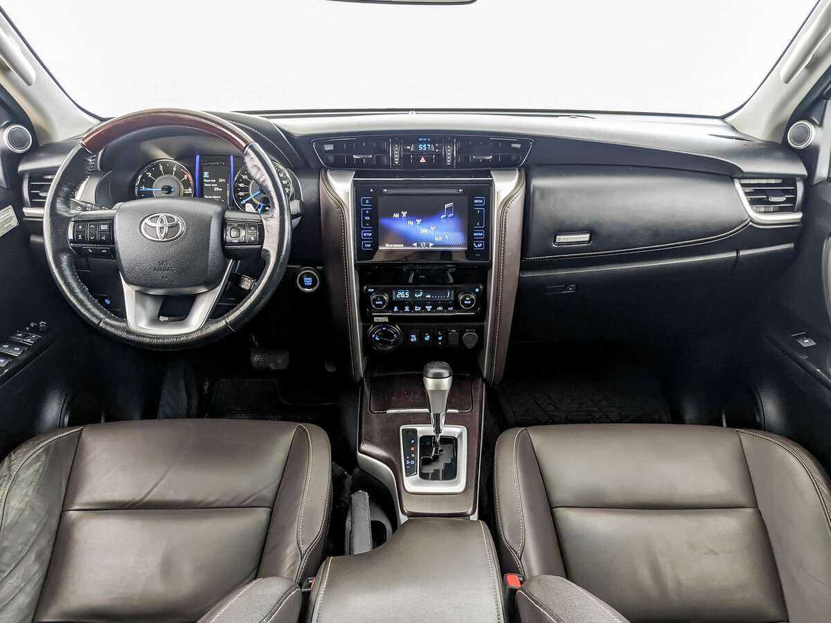 Купить Toyota Fortuner, 2019, 148 000 км, фото №12