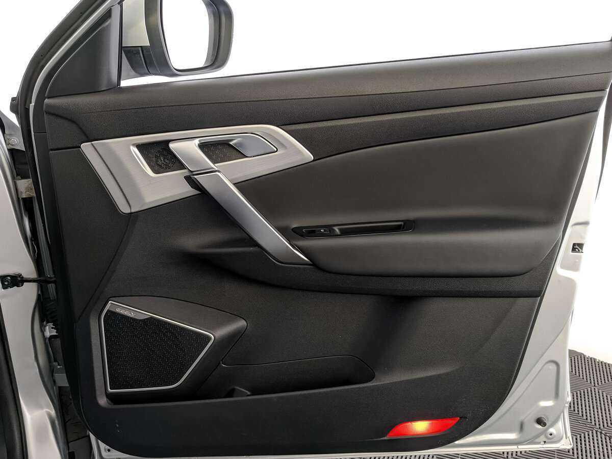 Купить Geely Atlas, 2018, 36 803 км, фото №21