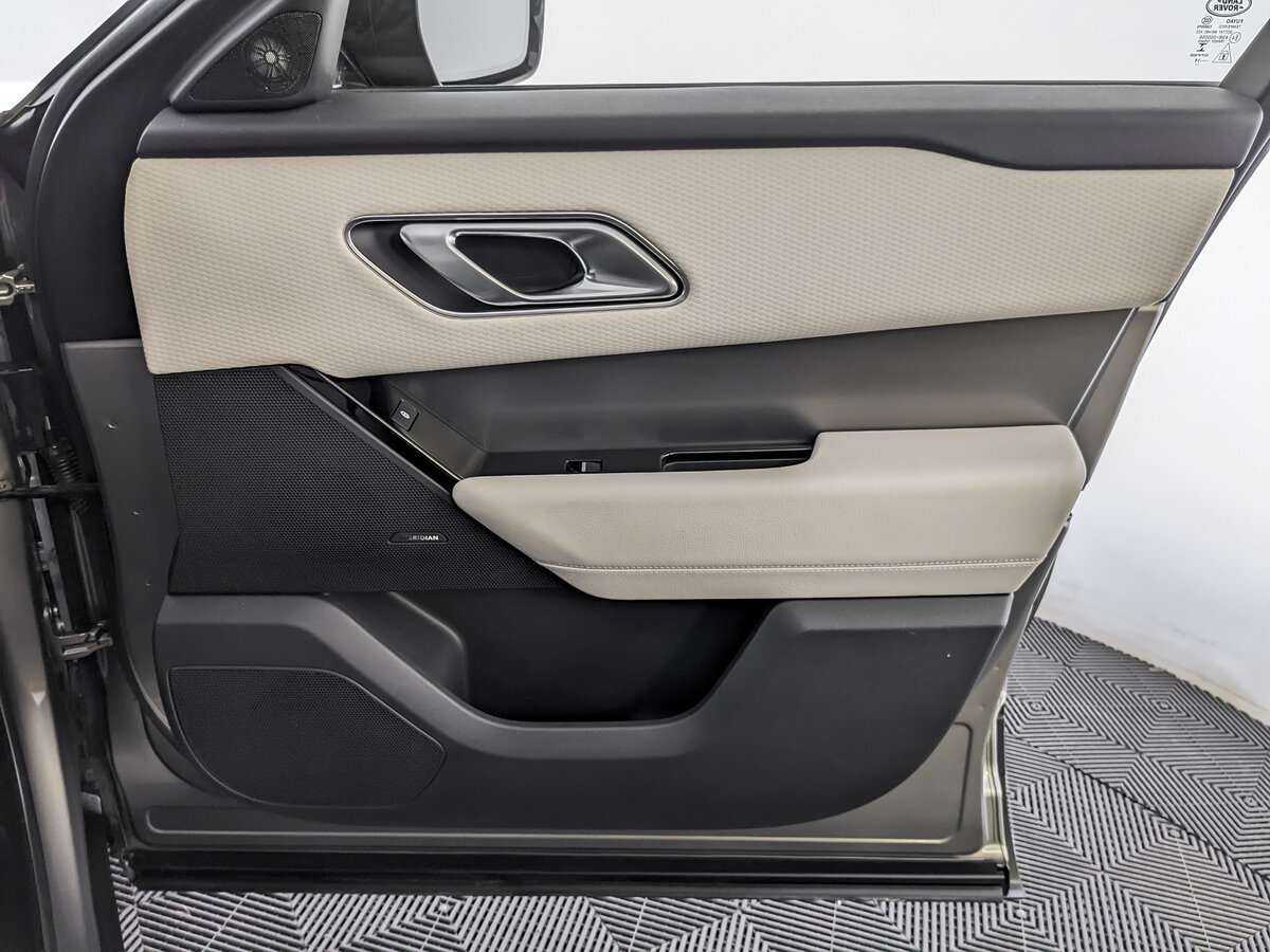 Купить Land Rover Range Rover Velar, 2019, 52 798 км, фото №22