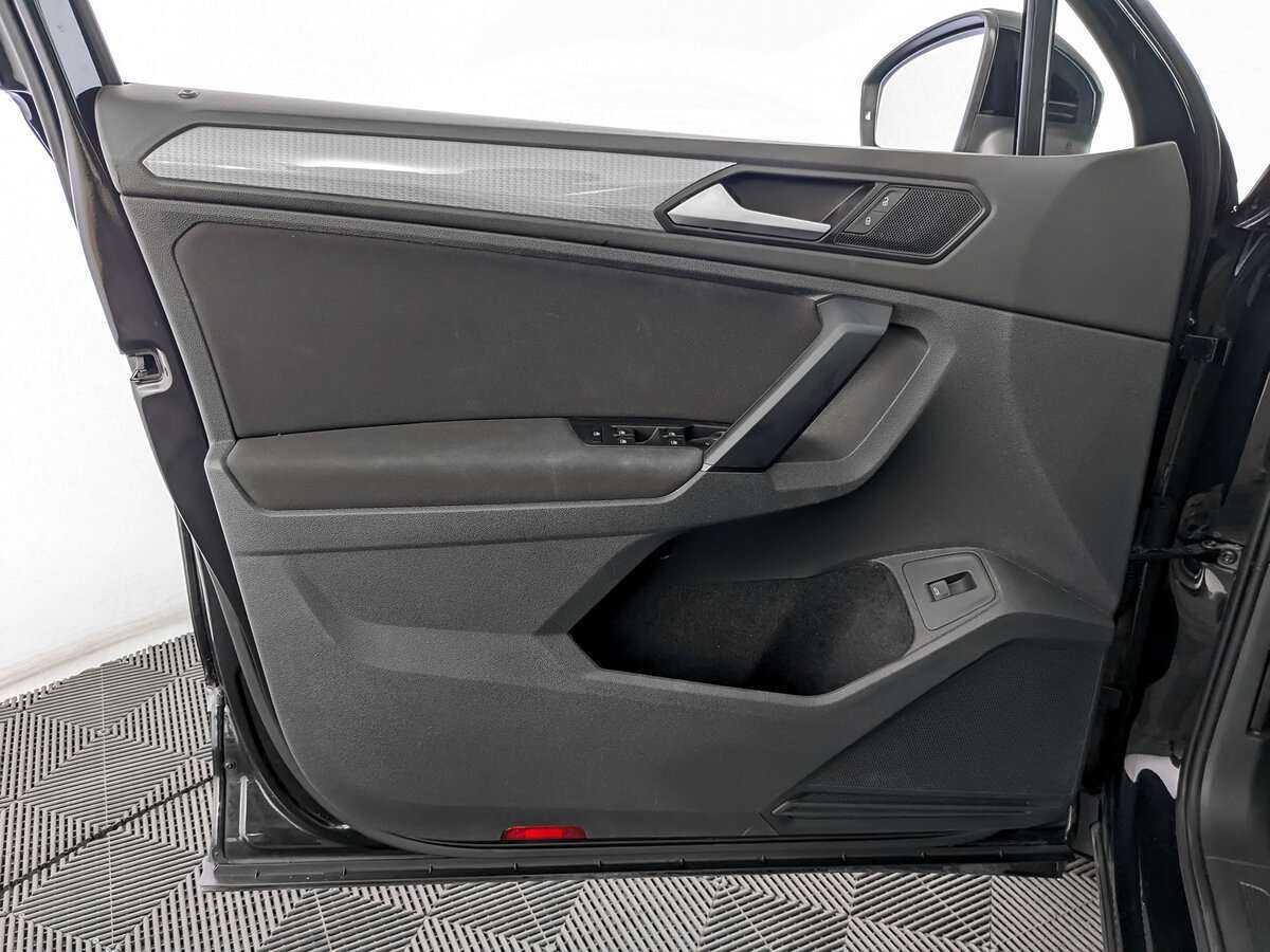 Купить Volkswagen Tiguan, 2021, 77 871 км, фото №15