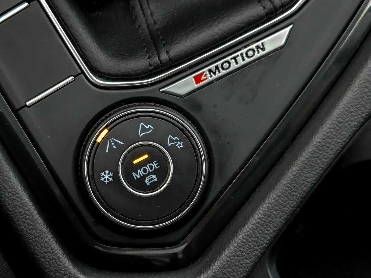 Купить Volkswagen Tiguan, 2021, 81 187 км, фото №22