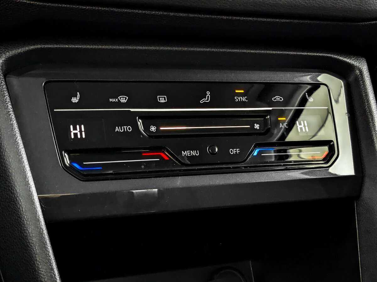 Купить Volkswagen Tiguan, 2021, 81 187 км, фото №23