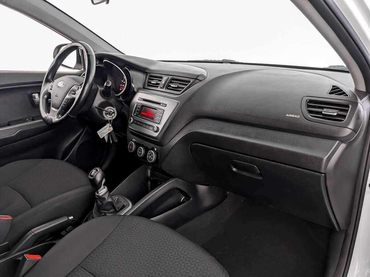 Купить Kia Rio, 2016, 92 868 км, фото №9