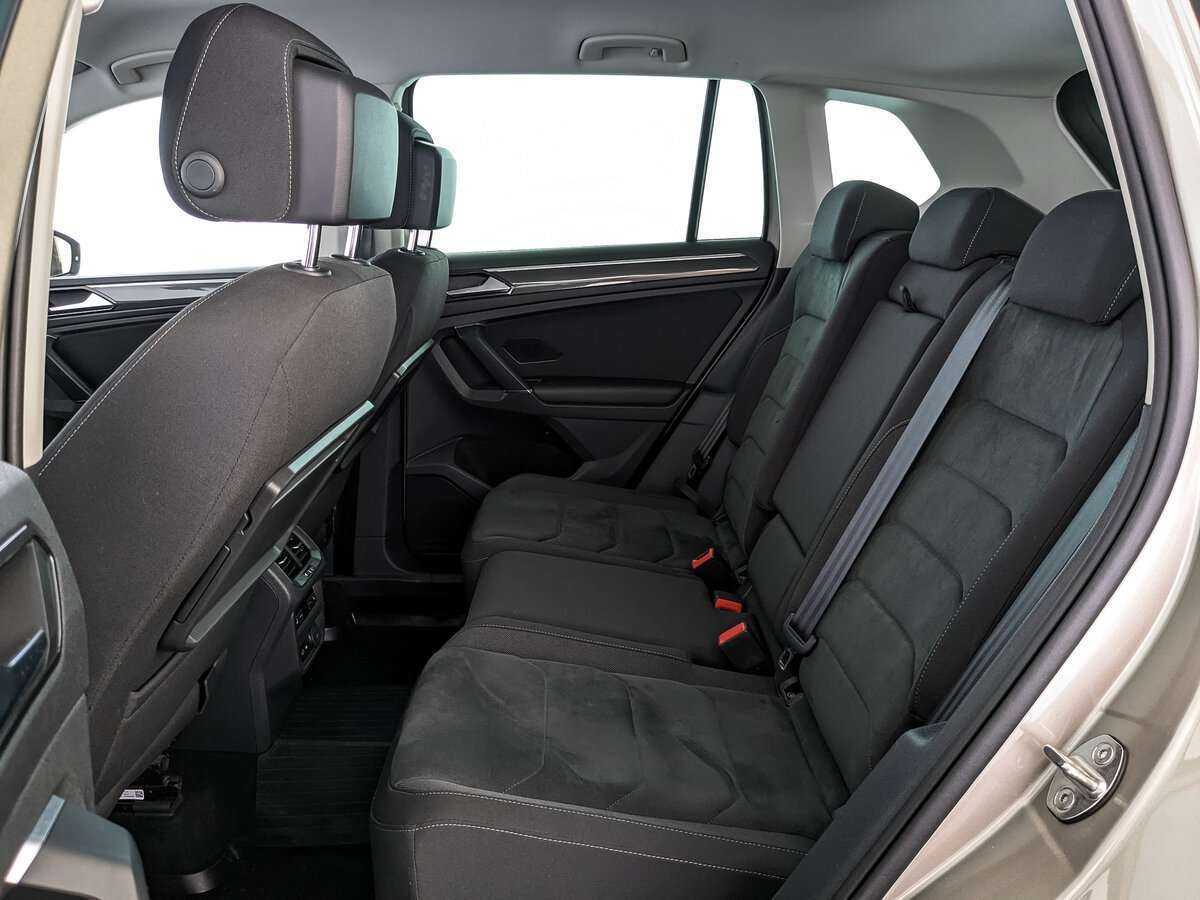 Купить Volkswagen Tiguan, 2018, 105 691 км, фото №14