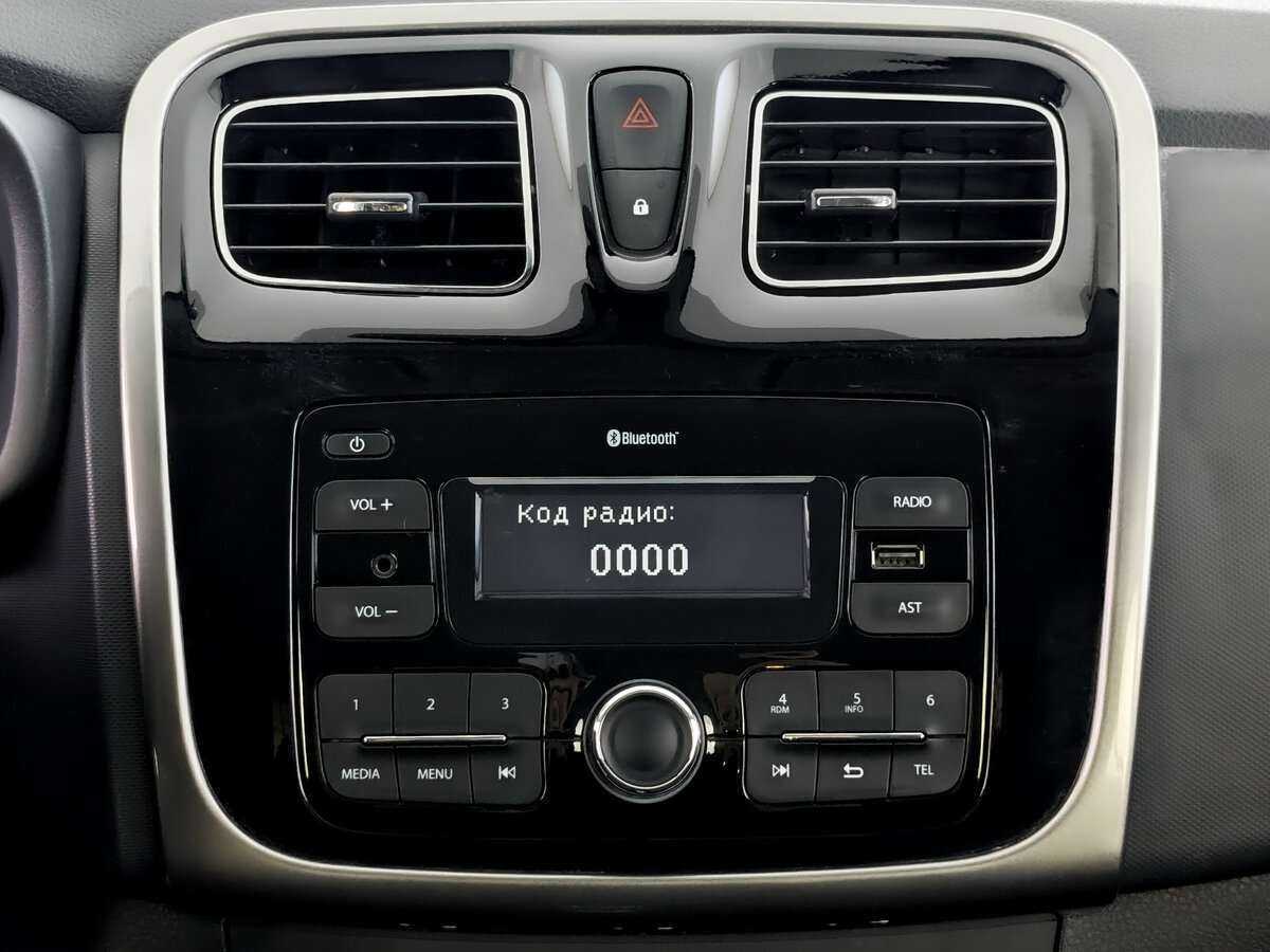 Купить Renault Logan, 2017, 100 655 км, фото №13