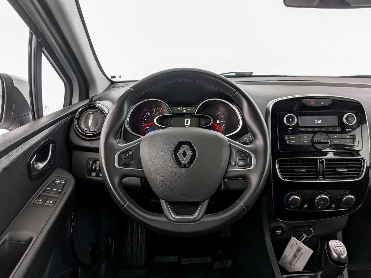 Купить Renault Clio, 2019, 130 274 км, фото №17
