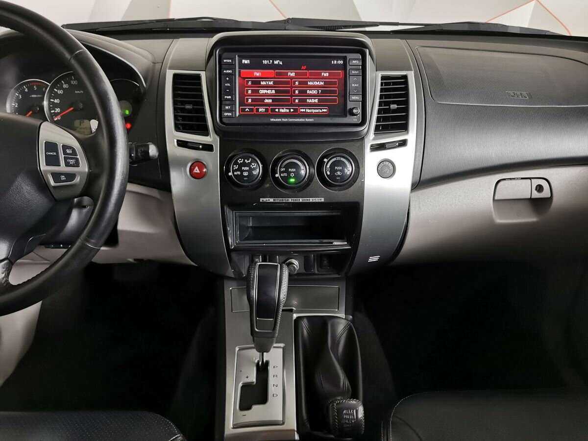 Купить Mitsubishi Pajero Sport, 2011, 170 879 км, фото №11