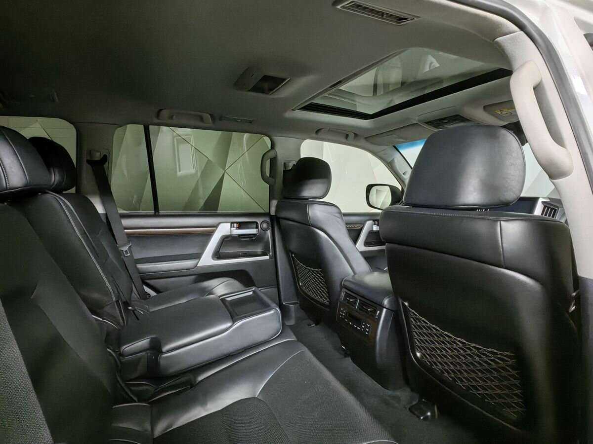 Купить Toyota Land Cruiser, 2018, 187 237 км, фото №11