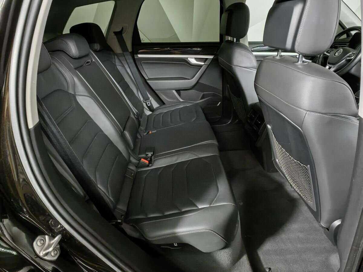 Купить Volkswagen Touareg, 2019, 115 823 км, фото №12