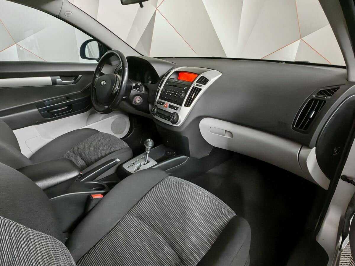 Купить Kia Ceed, 2008, 127 400 км, фото №9