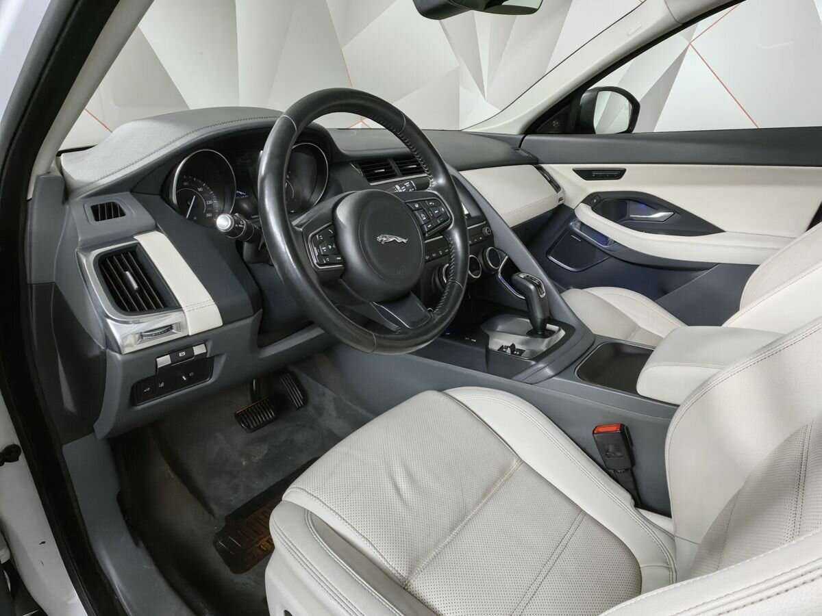 Купить Jaguar E-Pace, 2018, 145 886 км, фото №14
